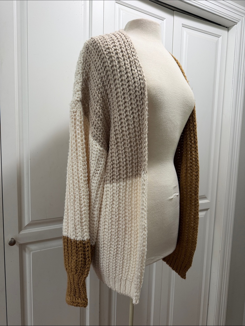 Chunky Colorblock Open-Front Cardigan - Picture 2 of 6